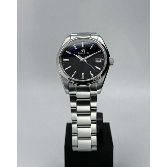 Custom Grand Seiko Mod • Quartz GS SBGP 005 Dark Blue • 39mm